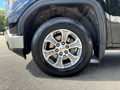 Used 2024 GMC Sierra 1500 SLT image 7