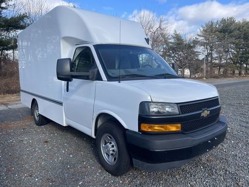 Used 2023 Chevrolet Express 3500 Work Van w/ Power Convenience Package image 1