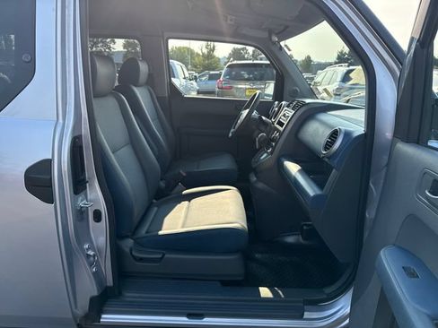 Used 2003 Honda Element EX image 9