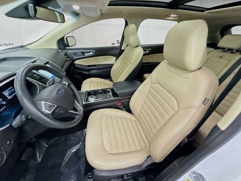 Used 2020 Ford Edge SEL w/ Cold Weather Package image 21