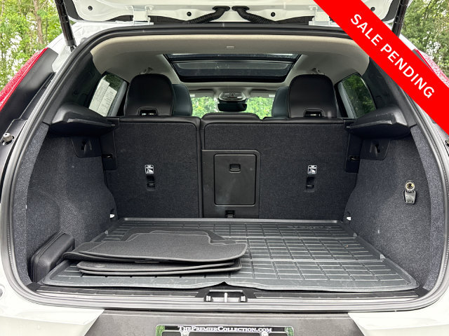 Used 2026 Volvo XC40 B5 Plus AWD/4WD image 28
