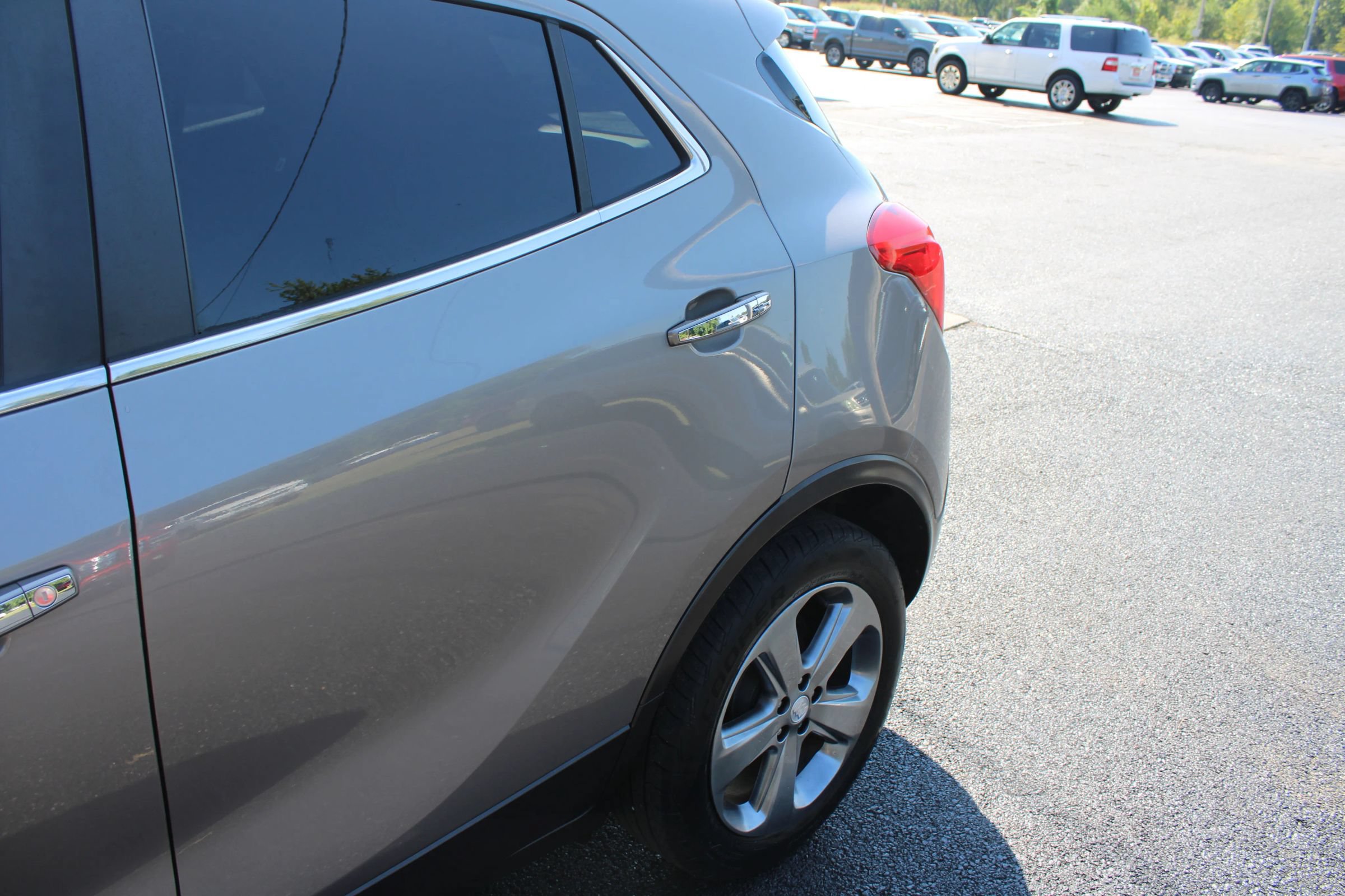 Used 2013 Buick Encore Convenience AWD/4WD image 4