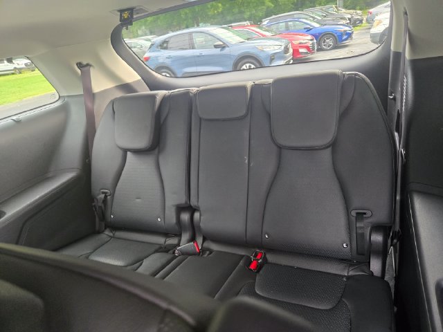 Used 2025 Kia Carnival SX Prestige FWD image 20