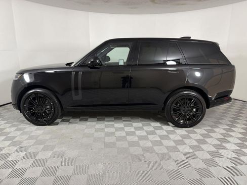 New 2026 Land Rover Range Rover SE image 2