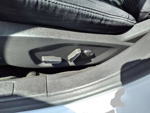 Used 2016 Ford Fusion SE FWD image 20