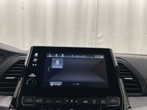 Used 2023 Honda Odyssey Sport image 16