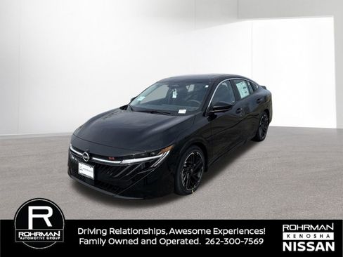 New 2026 Nissan Sentra SR w/ SR Premium Package image 2