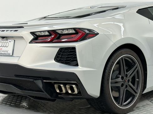 Used 2024 Chevrolet Corvette Stingray Coupe w/ 1LT RWD image 23
