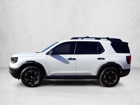 Used 2026 Honda Passport TrailSport Elite image 2