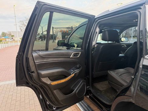 Used 2017 GMC Yukon Denali w/ Open Road Package image 18