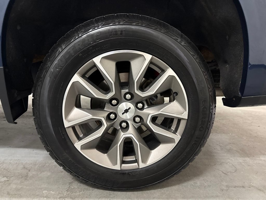 Used 2019 Chevrolet Silverado 1500 RST AWD/4WD image 41