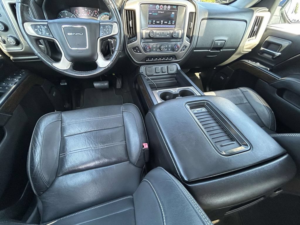 Used 2017 GMC Sierra 1500 Denali w/ Denali Ultimate Package AWD/4WD image 17