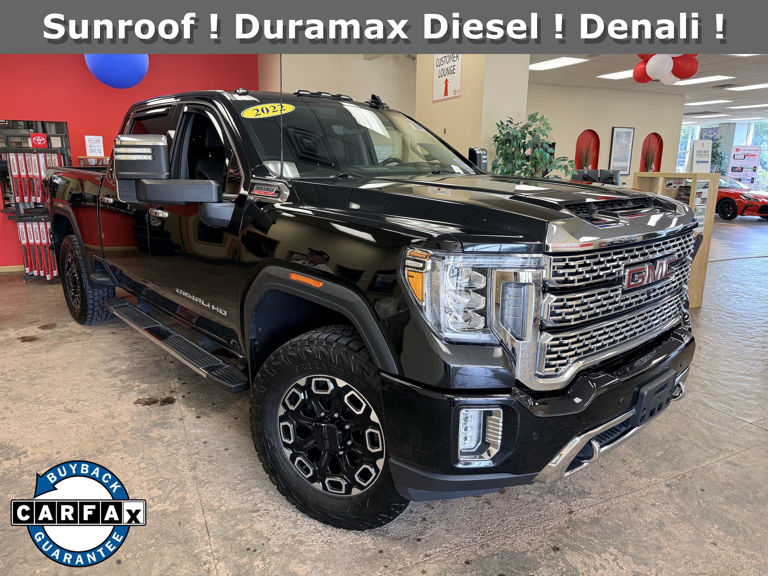 Used 2022 GMC Sierra 3500 Denali w/ Denali Ultimate Package AWD/4WD image 1