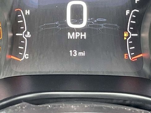 New 2026 Jeep Compass Latitude image 29