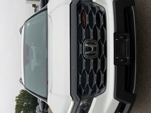 Used 2023 Honda Passport TrailSport image 5