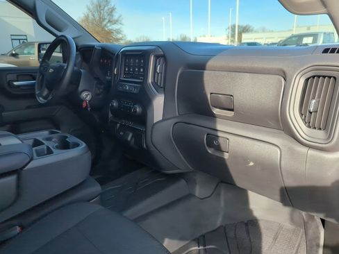 Used 2020 Chevrolet Silverado 1500 Custom w/ Custom Value Package image 24