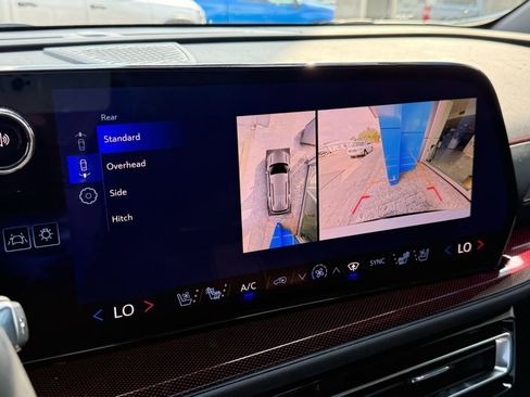 New 2026 Chevrolet Traverse RS w/ LPO, Floor Liner Package image 18