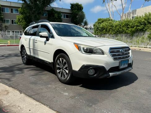 Used 2016 Subaru Outback 2.5i Limited AWD/4WD image 10