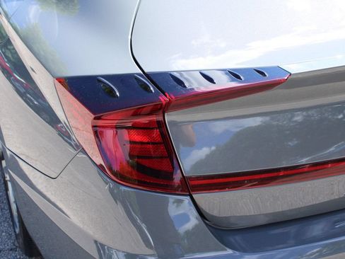 Used 2022 Hyundai Sonata SEL FWD image 9