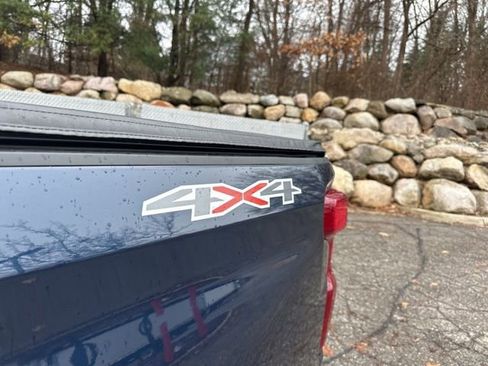 Used 2022 Chevrolet Silverado 1500 RST image 26