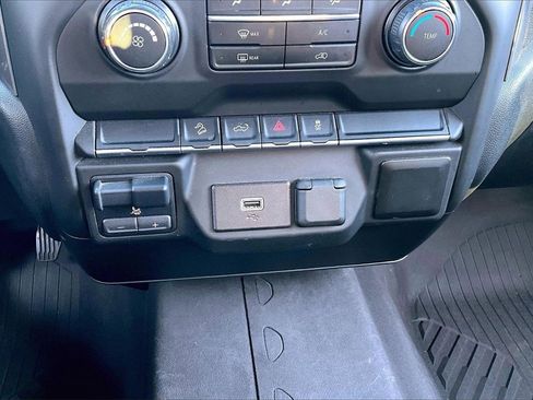 Used 2019 Chevrolet Silverado 1500 Custom Trail Boss w/ Custom Convenience Package image 24