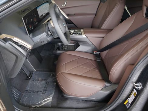 New 2026 BMW iX xDrive45 w/ Premium Package image 10