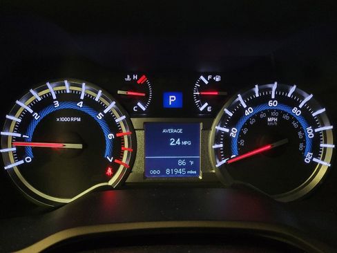 Used 2019 Toyota 4Runner SR5 image 23