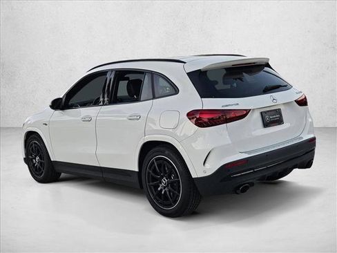 Used 2025 Mercedes-Benz GLA 35 AMG 4MATIC image 8