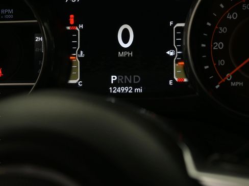 Used 2018 Jeep Wrangler Unlimited Sahara AWD/4WD image 20