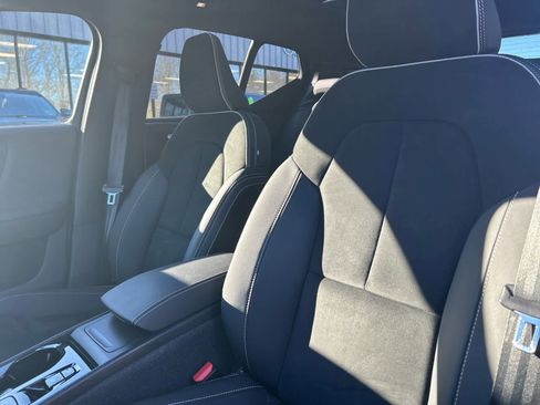 Used 2023 Volvo XC40 B5 Plus w/ Driver Assist Package image 33