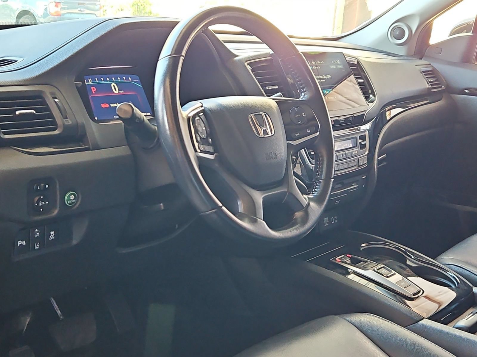 Used 2020 Honda Pilot Touring image 11