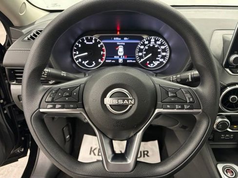 Used 2024 Nissan Sentra SV FWD image 16