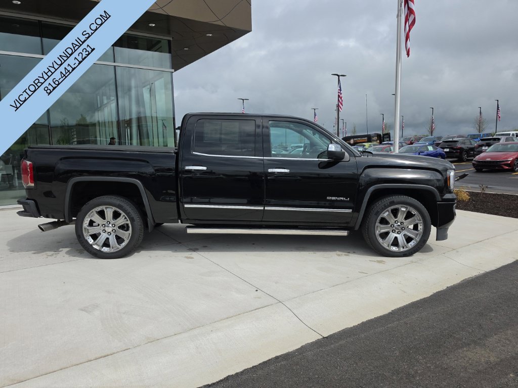Used 2018 GMC Sierra 1500 Denali w/ Denali Ultimate Package AWD/4WD image 7