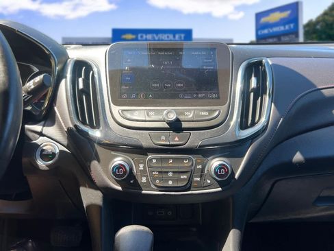 Used 2023 Chevrolet Equinox RS AWD/4WD image 22