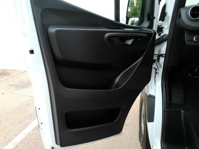 Used 2026 Mercedes-Benz Sprinter 2500 image 19