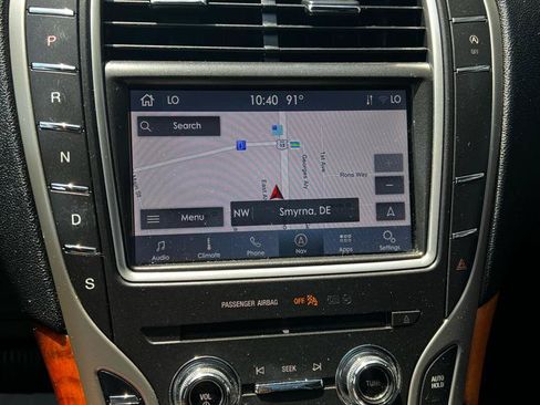 Used 2020 Lincoln Nautilus Reserve AWD/4WD image 19