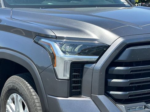 Used 2025 Toyota Tundra SR5 w/ SR5 Convenience Package AWD/4WD image 43