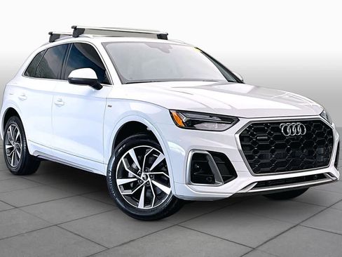 Used 2023 Audi Q5 2.0T Premium Plus w/ Premium Plus Package AWD/4WD image 3