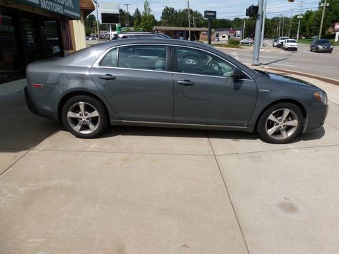 Used 2009 Chevrolet Malibu Hybrid FWD image 5