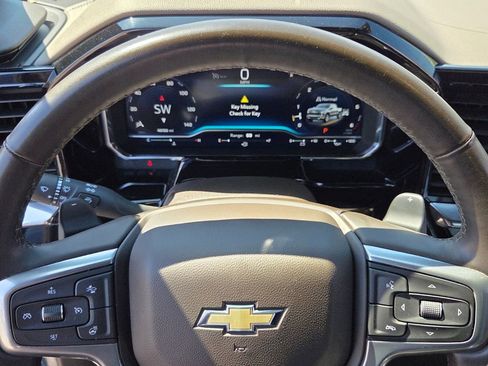 Used 2024 Chevrolet Silverado 1500 LT w/ Z71 Off-Road Package image 20