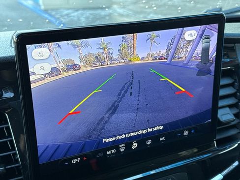 Used 2023 Ford Transit 350 XLT image 20