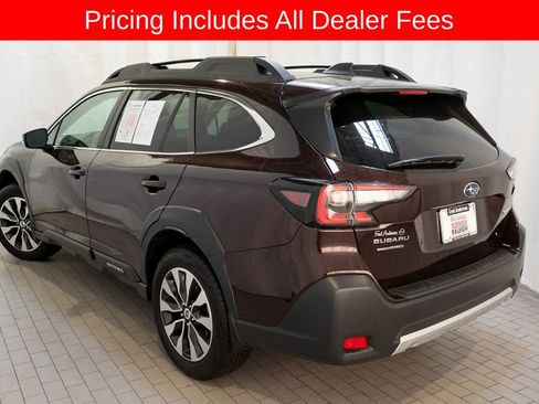 Used 2025 Subaru Outback Limited w/ Popular Package #2 AWD/4WD image 3