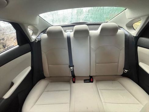 Used 2023 Kia Forte LXS w/ LXS Technology Package FWD image 20