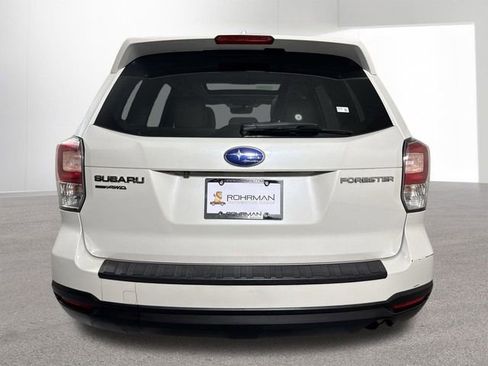 Used 2018 Subaru Forester 2.5i Premium w/ All-Weather Package image 32