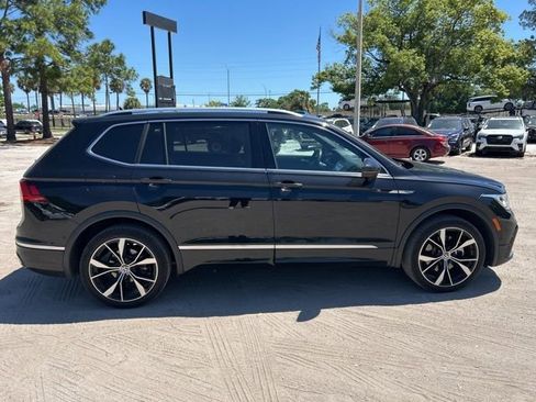 Used 2024 Volkswagen Tiguan SEL R-Line image 19