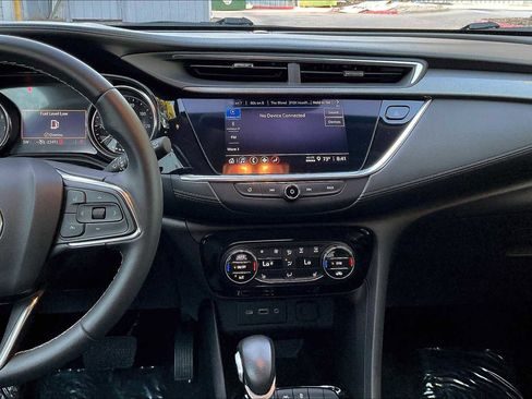 Used 2022 Buick Encore GX Select w/ Sport Touring Package image 6