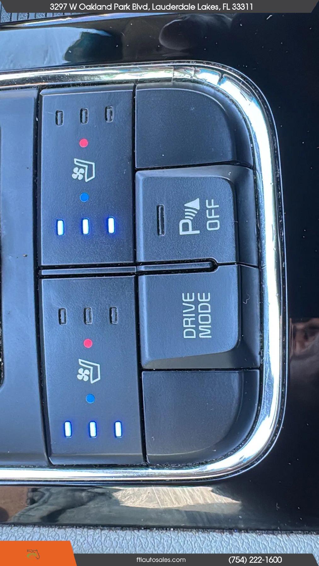 Used 2016 Kia Sedona SX FWD image 54