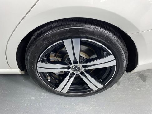 Used 2022 Mercedes-Benz C 300 Sedan image 30