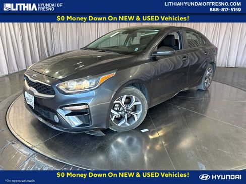 Used 2019 Kia Forte LXS FWD image 1