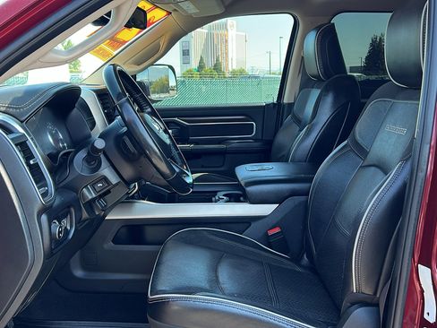Used 2022 RAM 3500 Laramie image 31